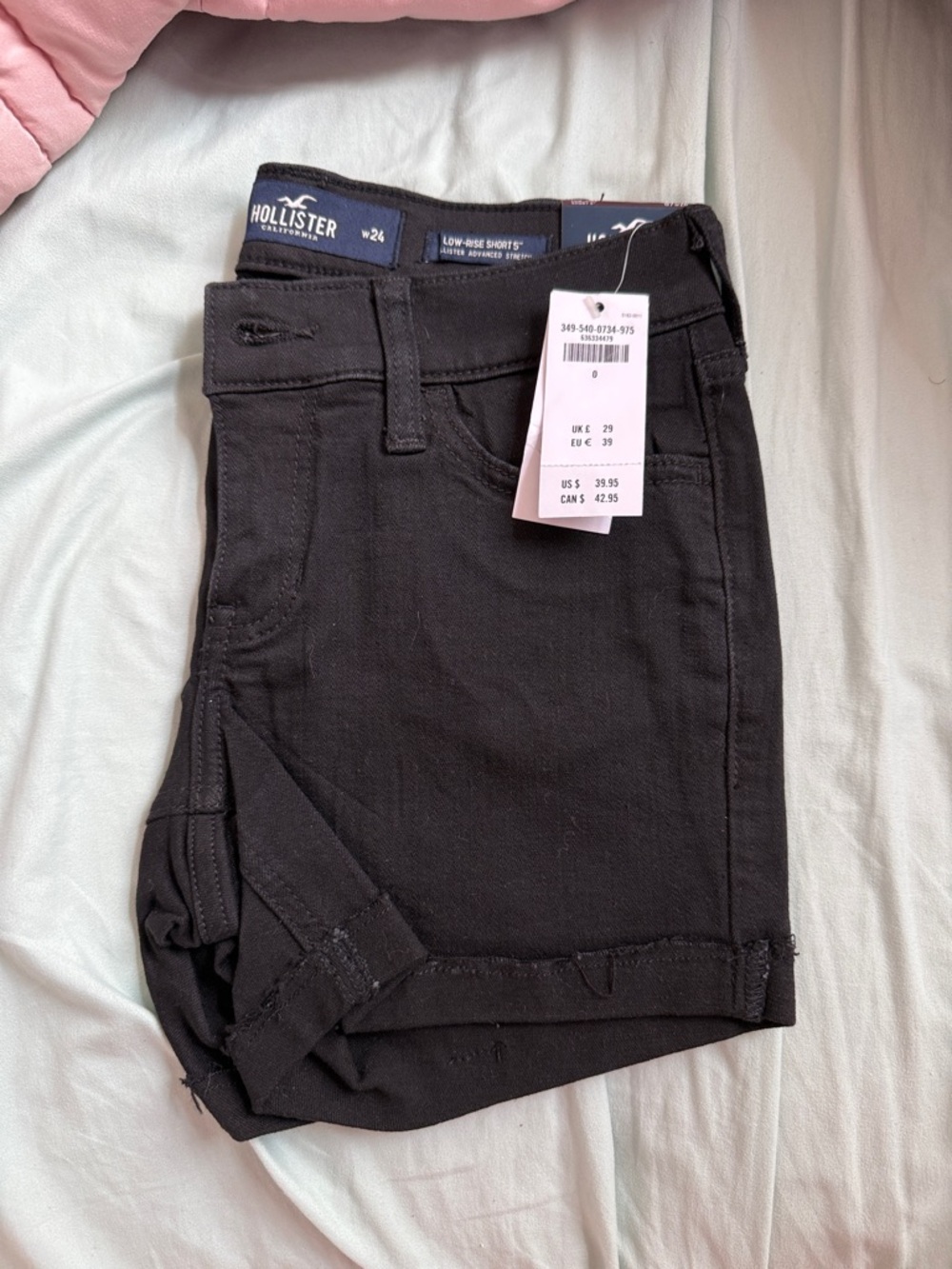 Hollister Women's Black High-Rise Denim Shorts